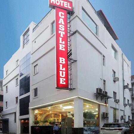 Hotel Castle Blue New Delhi Near Igi Airport Exteriör bild